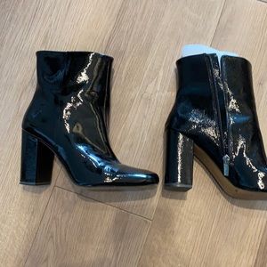 Vince Camuto Black Patent Leather Booties, size 8